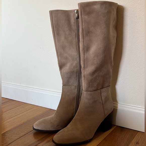 Nordstrom Rack Boots - Picture 1 of 4